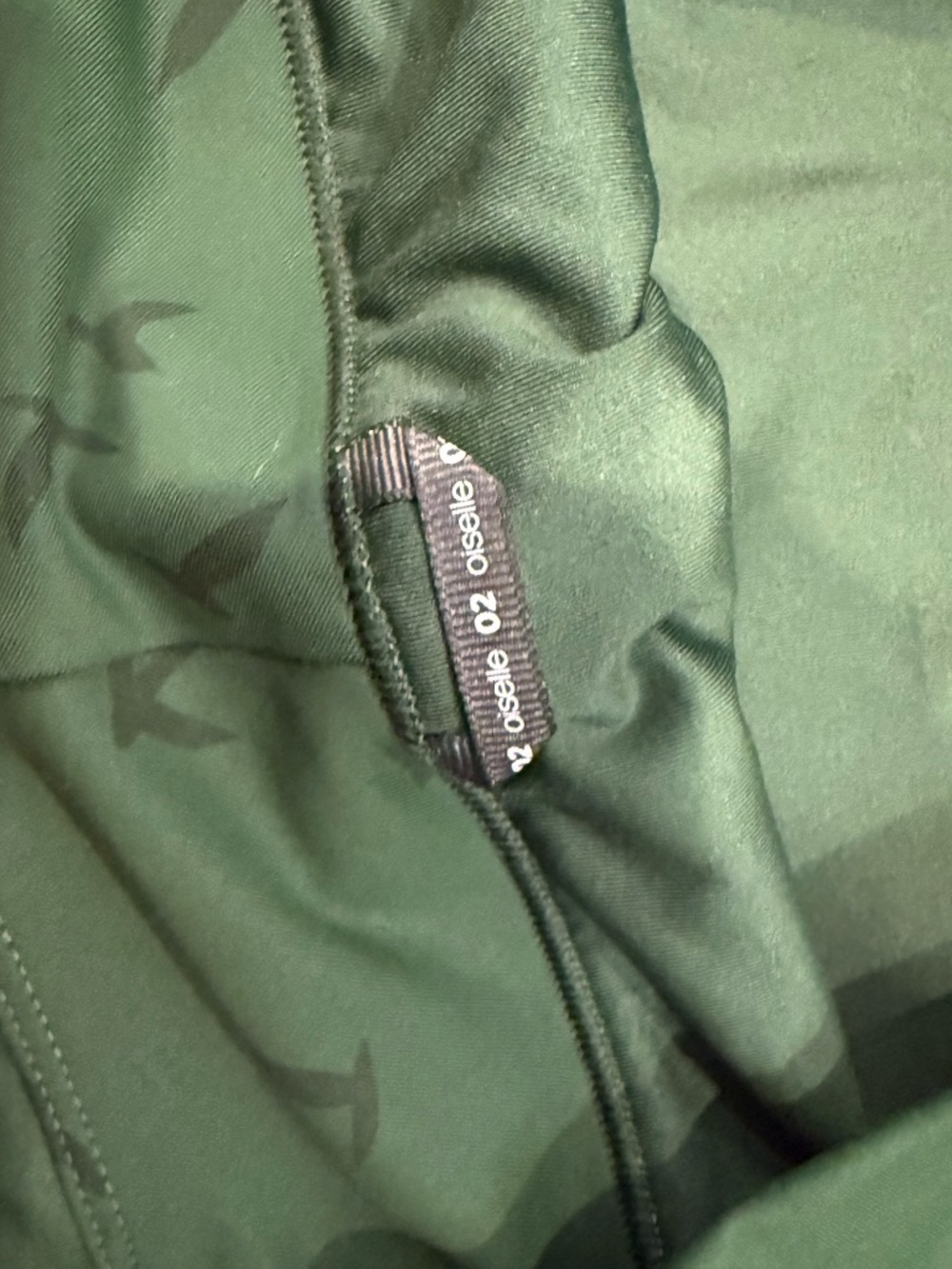 Oiselle Mac Roga Running shorts - Picture 3 of 3